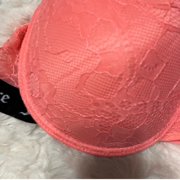 Juicy Couture Coral and Black 38DD padded push-up lace bra. - Picture 3 of 7
